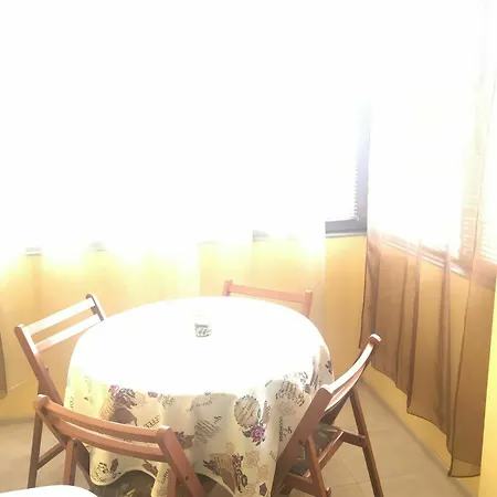 One-bedroom In *