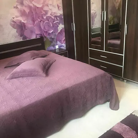 One-bedroom In *